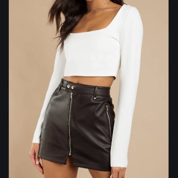 Tobi Tops - Tobi Marianne White Square Neck Crop Top